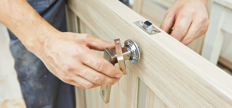 interior door repair Soquel